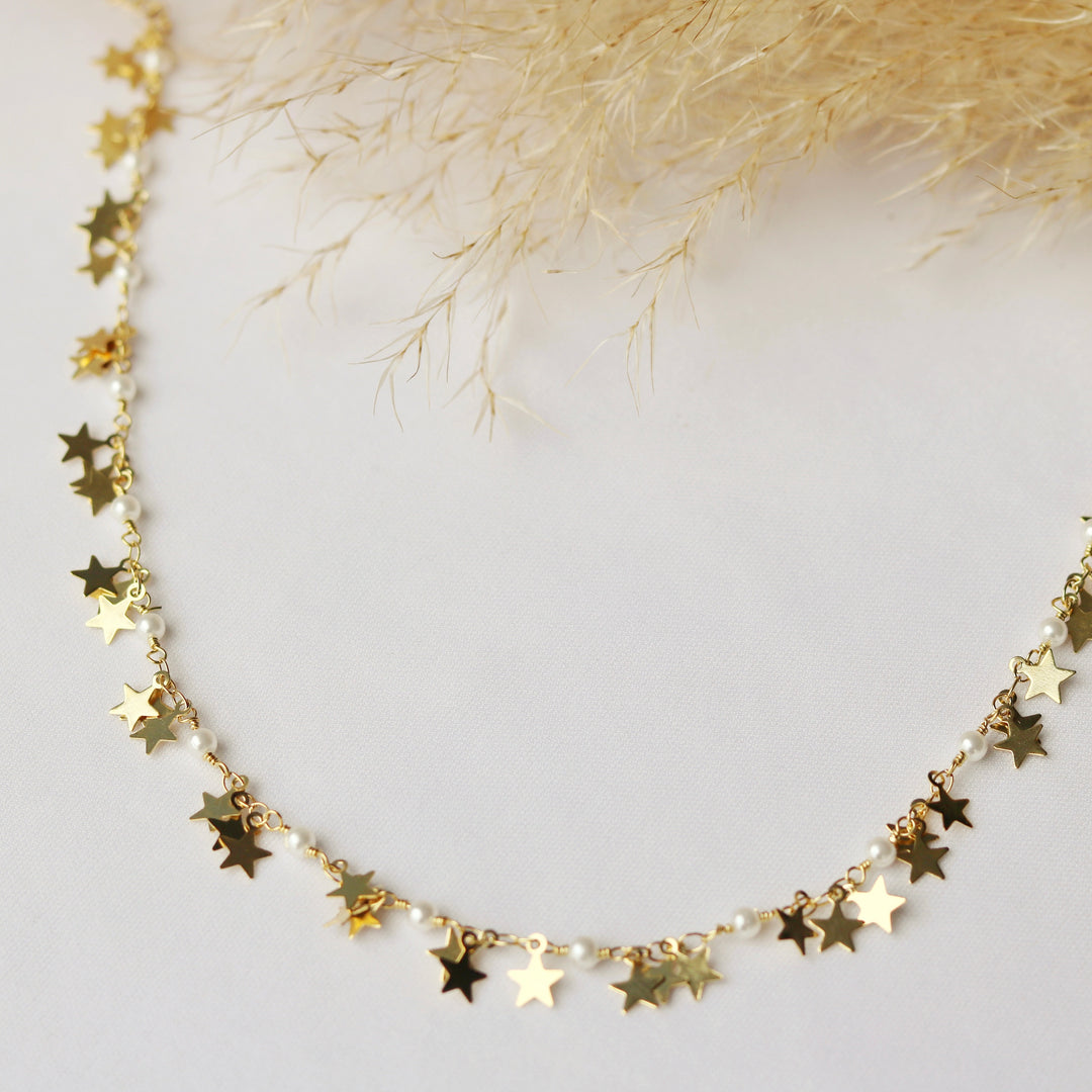 Chocker Star